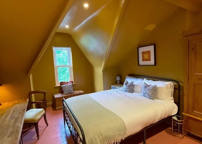 別荘 Spacious In Ideal For Gatherings With Free Parking *